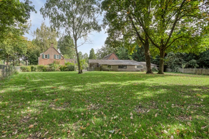 Photo 43 of Haarenseweg 13-A