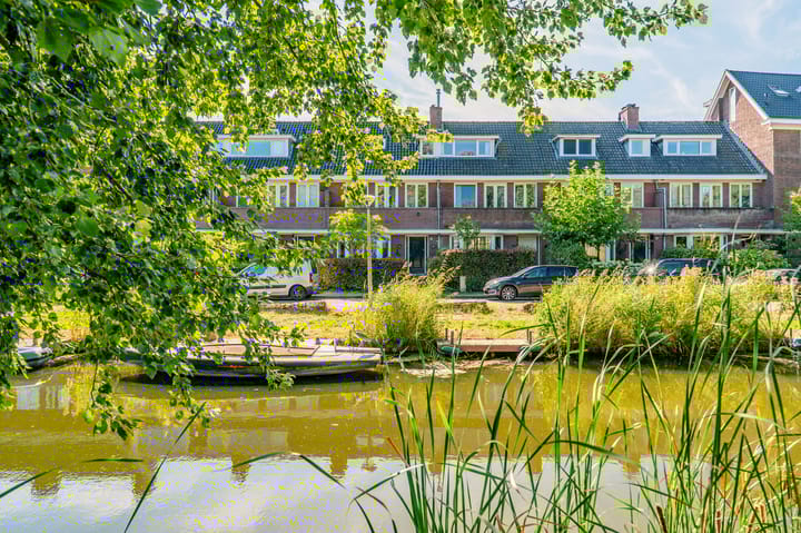 Photo 1 of Emmakade 8