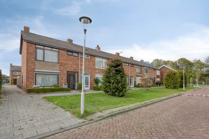 Foto 7 van Zeelandiastraat 1