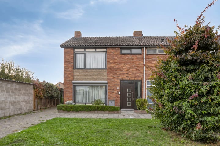 Foto 5 van Zeelandiastraat 1