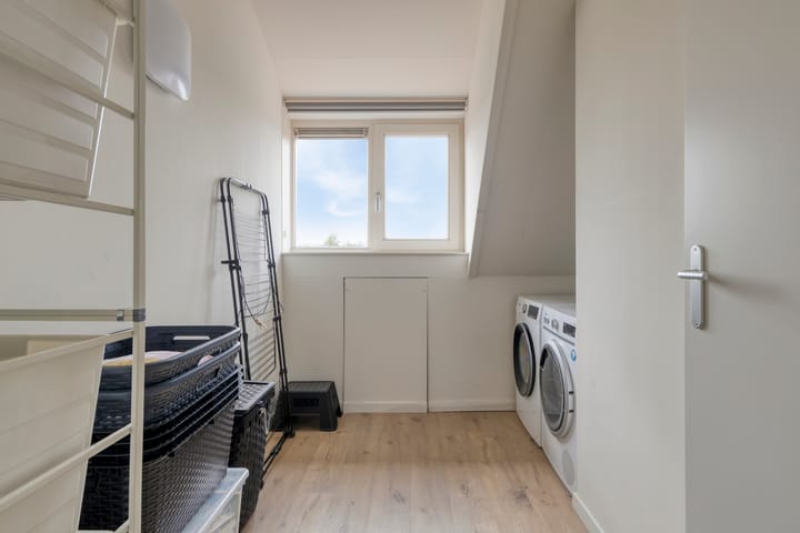 Photo 22 of Zevenwoudenlaan 247