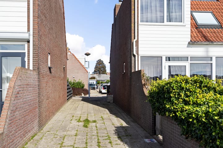 Foto 25 van Bassingracht 128