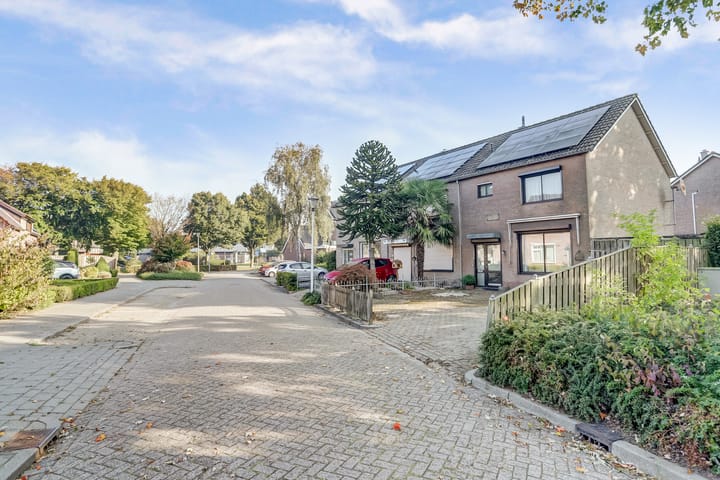 Foto 17 van Langehof 26