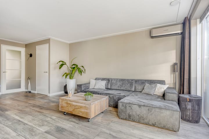 Foto 11 van Altair 3