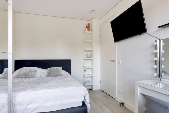 Foto 25 van Altair 3