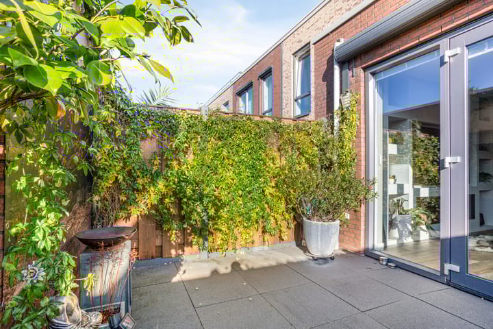 Foto 35 van Altair 3