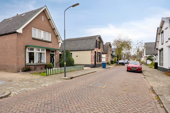 Foto 35 van Bartelsweg 71