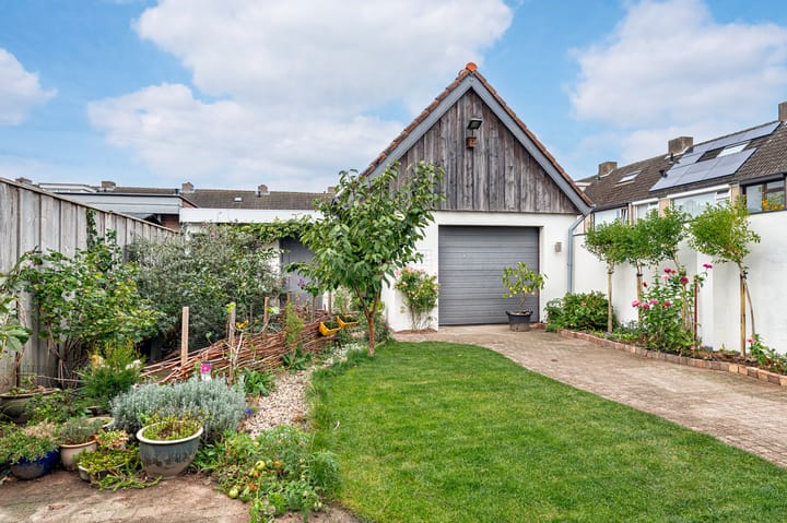 Foto 4 van Irisstraat 2