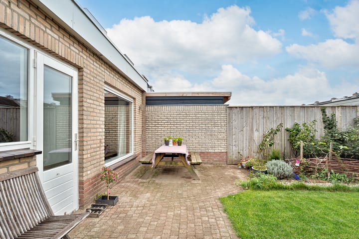 Foto 26 van Irisstraat 2