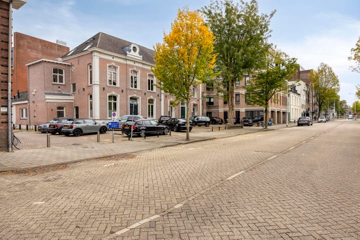 Foto 6 van Stratumsedijk 23-23