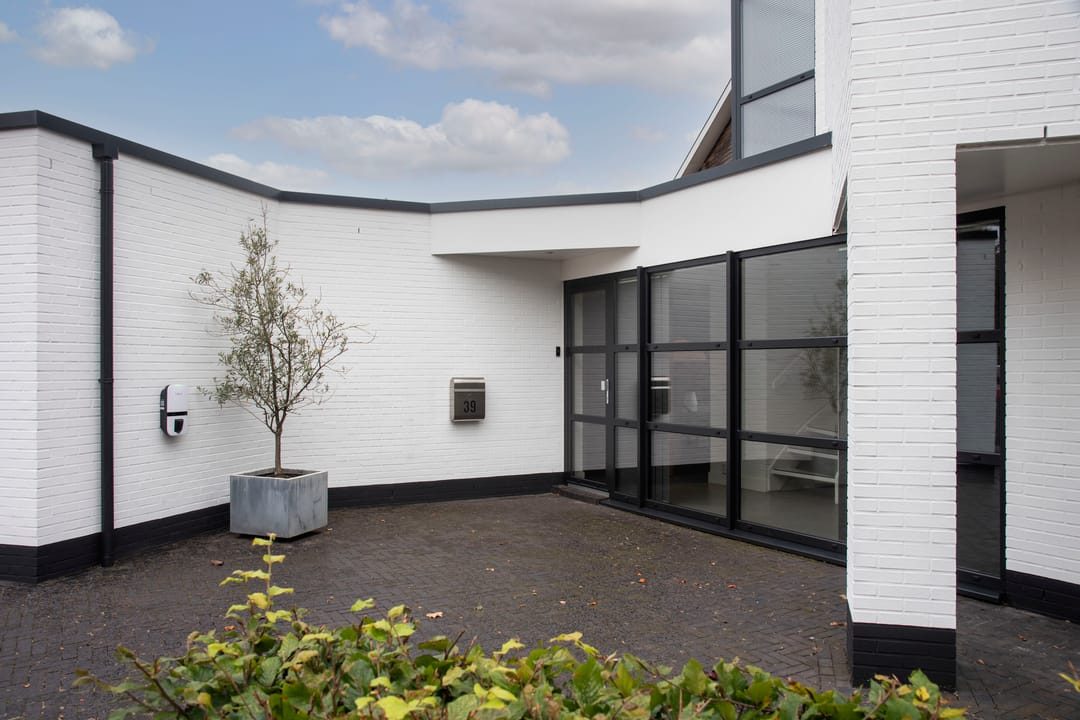 Photo 7 of Goudvink 39