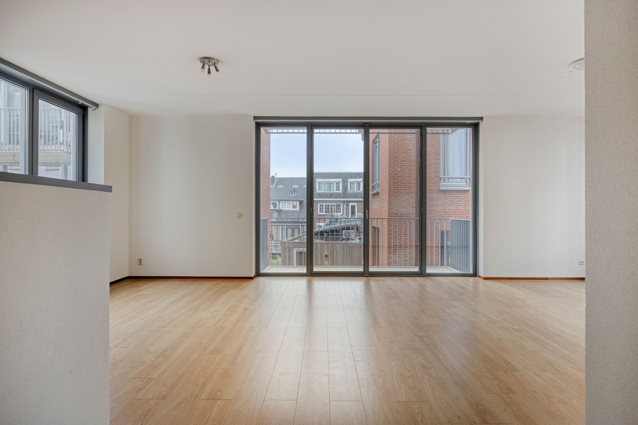 Foto 12 van Stratumsedijk 23-23