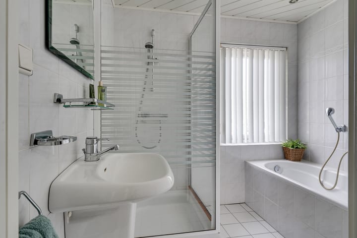 Foto 27 van Witherenstraat 8