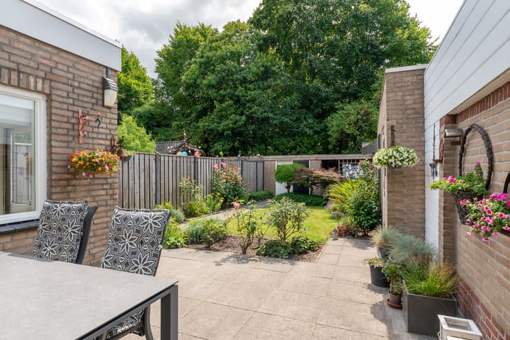 Foto 35 van Witherenstraat 8