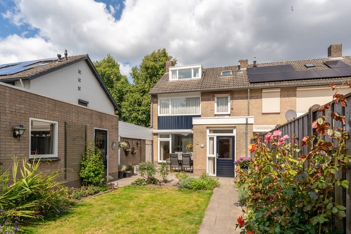 Foto 36 van Witherenstraat 8