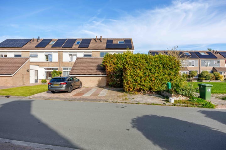 Foto 2 van Admiraal Helfrichstraat 47