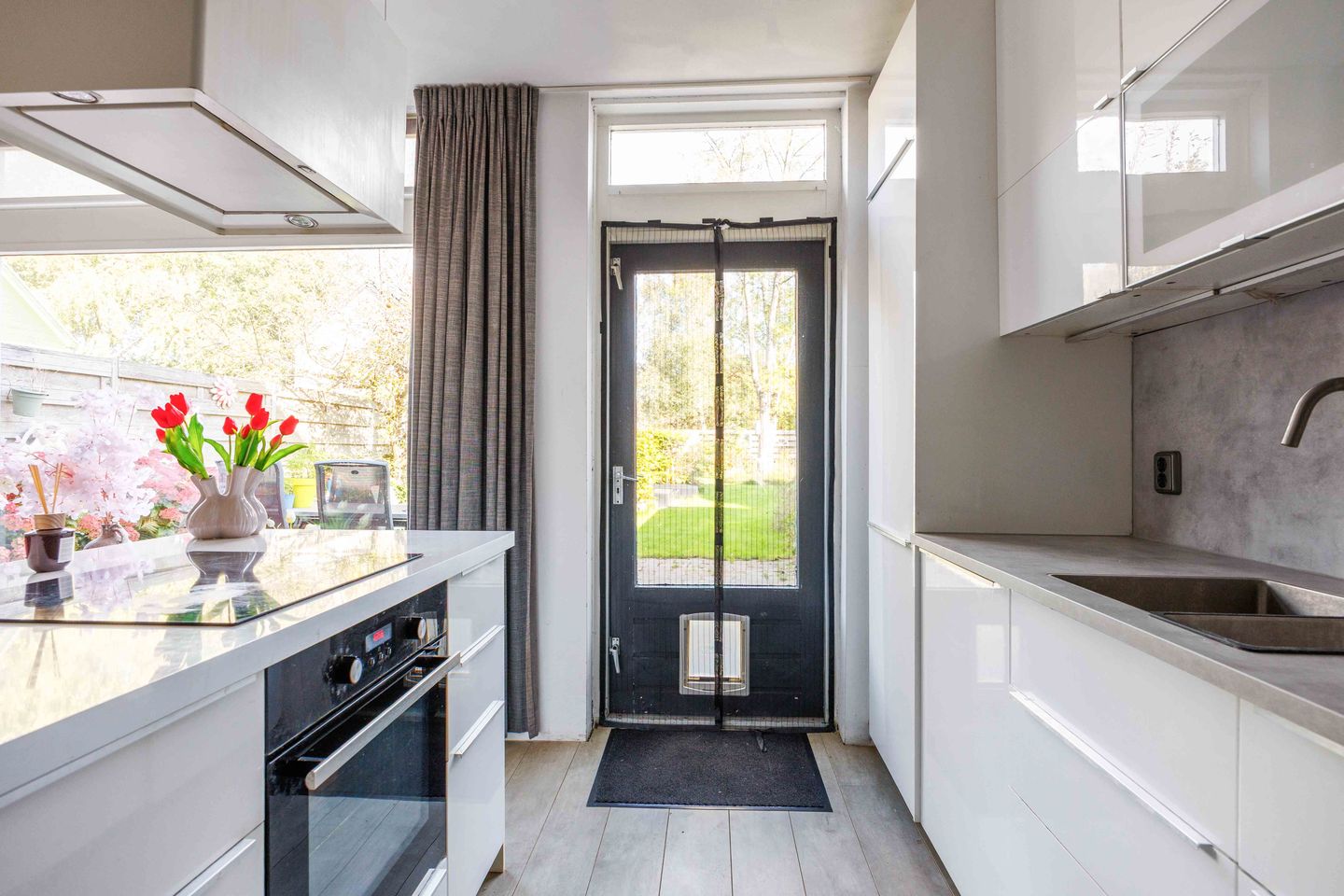 Foto 19 van Admiraal Helfrichstraat 47