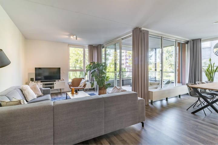 Foto 15 van Julius Caesarlaan 32