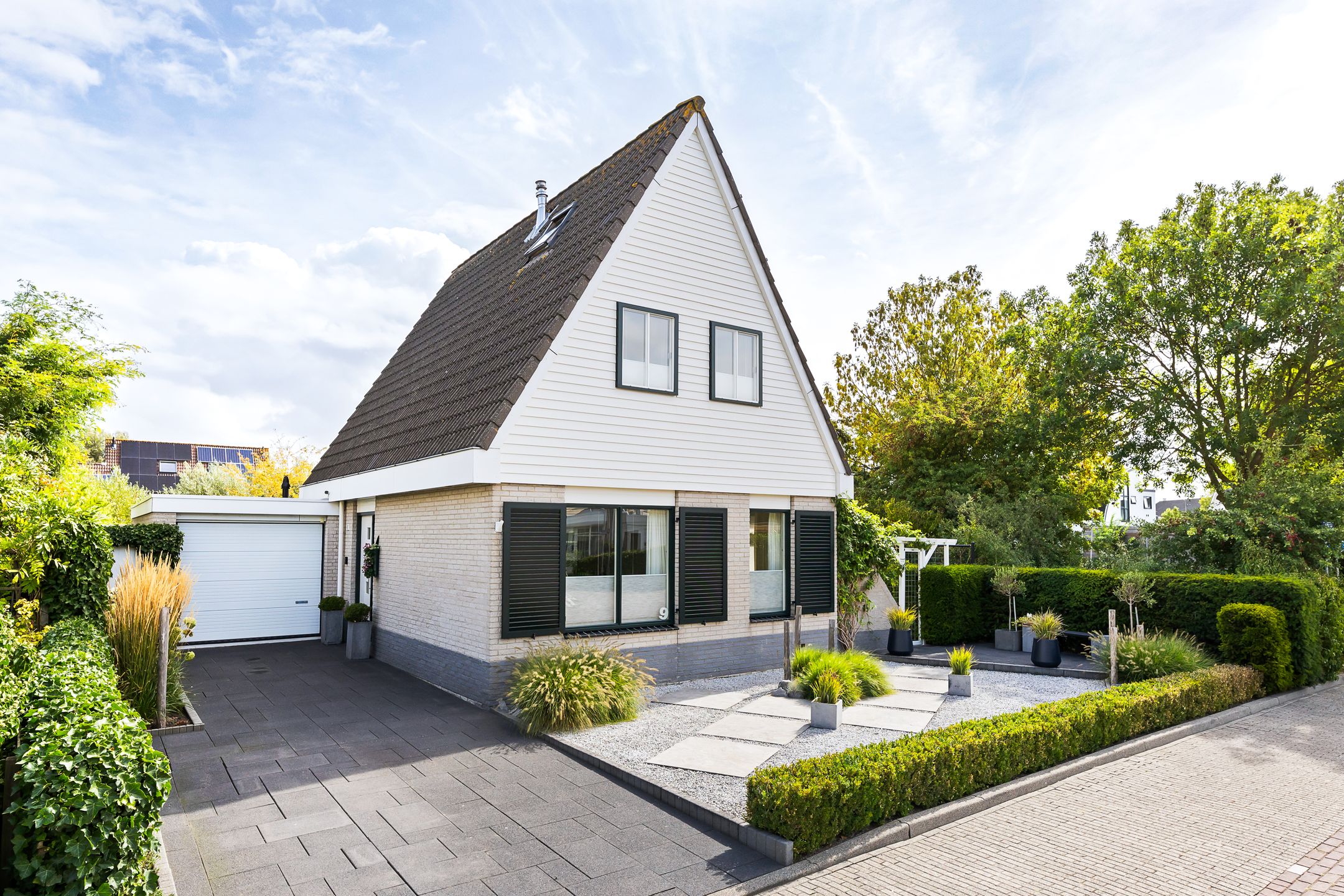 Foto 3 van H. Roland Holstlaan 9