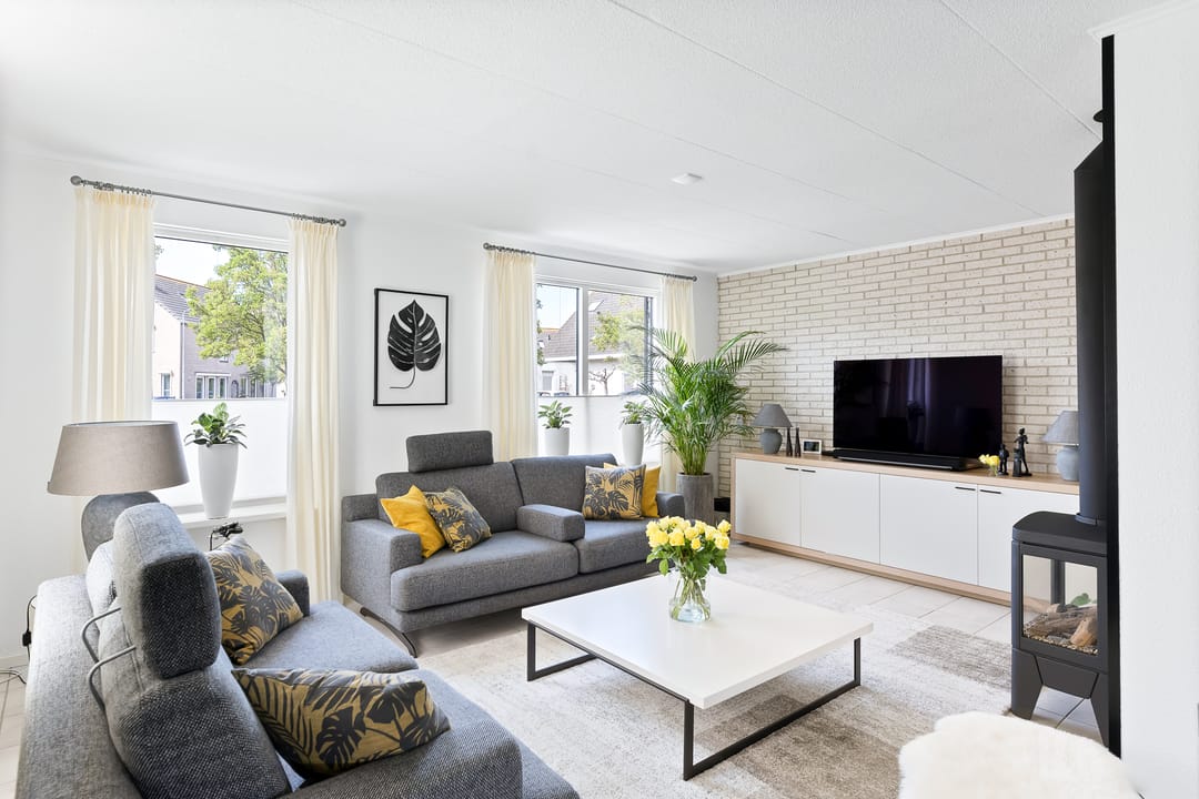 Foto 16 van H. Roland Holstlaan 9