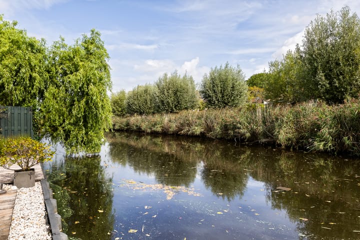 Foto 30 van H. Roland Holstlaan 9