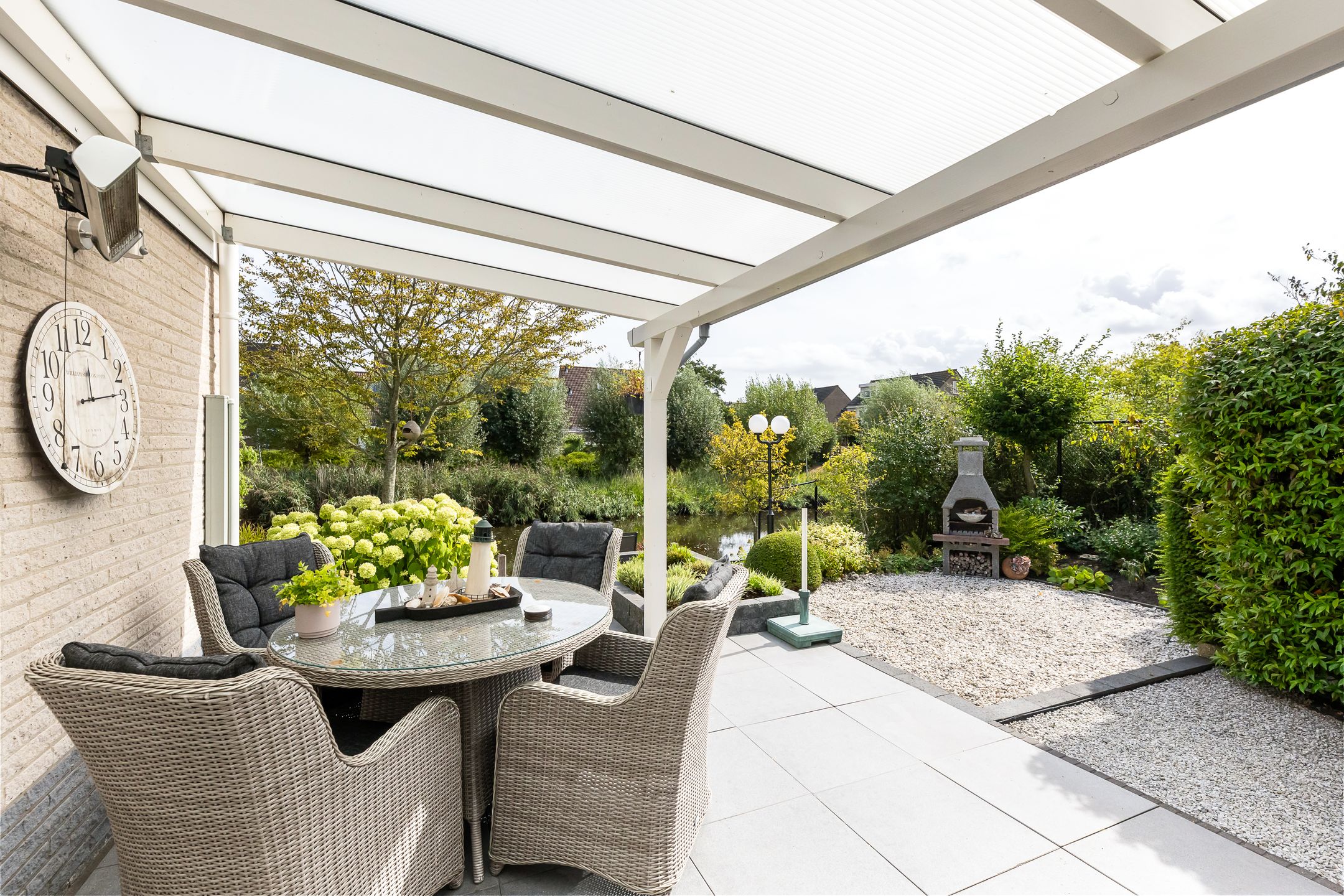 Foto 33 van H. Roland Holstlaan 9