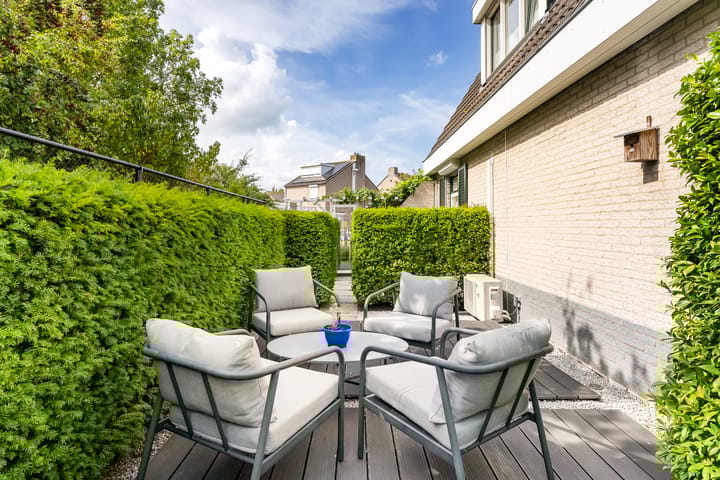 Foto 39 van H. Roland Holstlaan 9