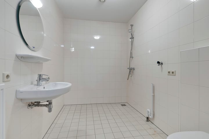 Foto 18 van Landstraat 8-05