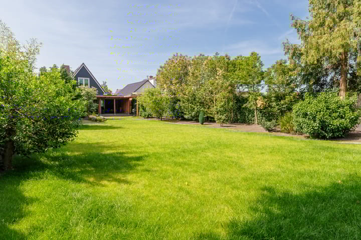 Foto 48 van Burg v Roijenstr Oost 62