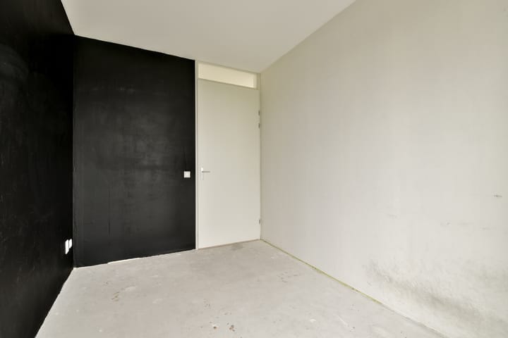 Foto 24 van van Maanenstraat 110