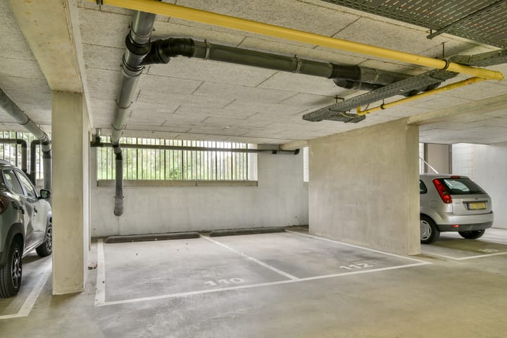 Foto 28 van van Maanenstraat 110