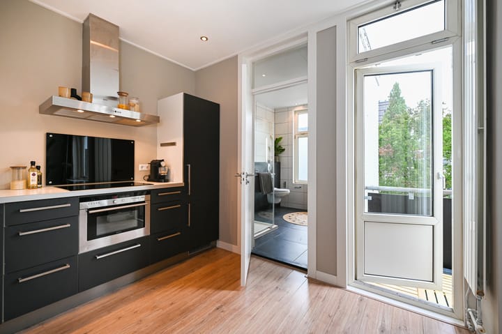 Foto 16 van van Heurnstraat 7