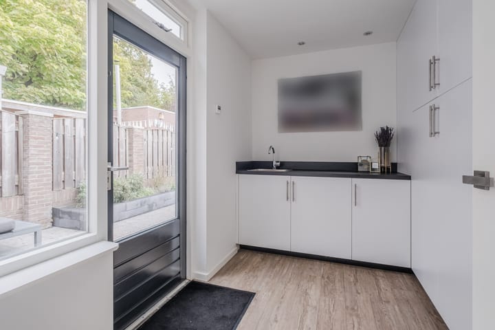 Photo 13 of Steenstraat 100