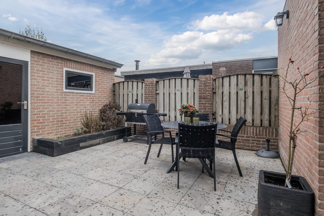 Foto 28 van Steenstraat 100