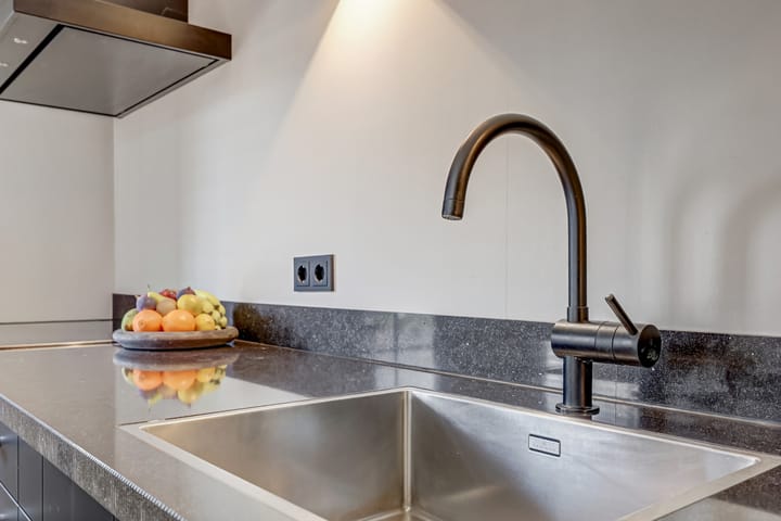 Photo 14 of Einsteinstraat 4