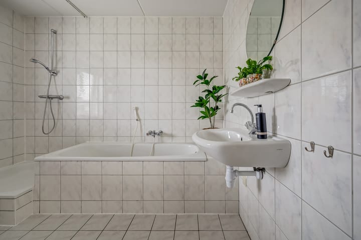 Photo 22 of Einsteinstraat 4