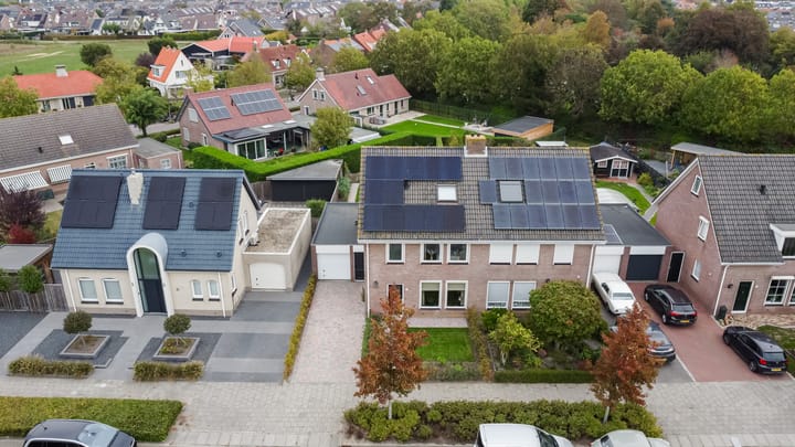 Photo 47 of Einsteinstraat 4