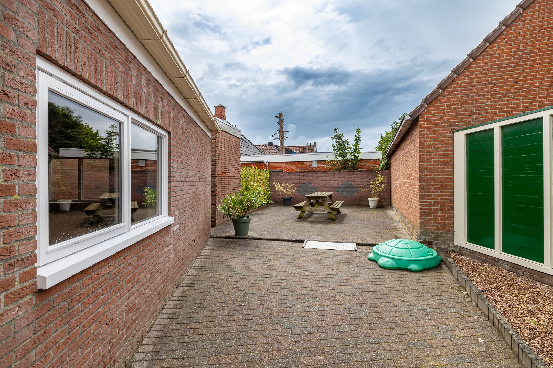 Foto 42 van Raadhuisstraat 24