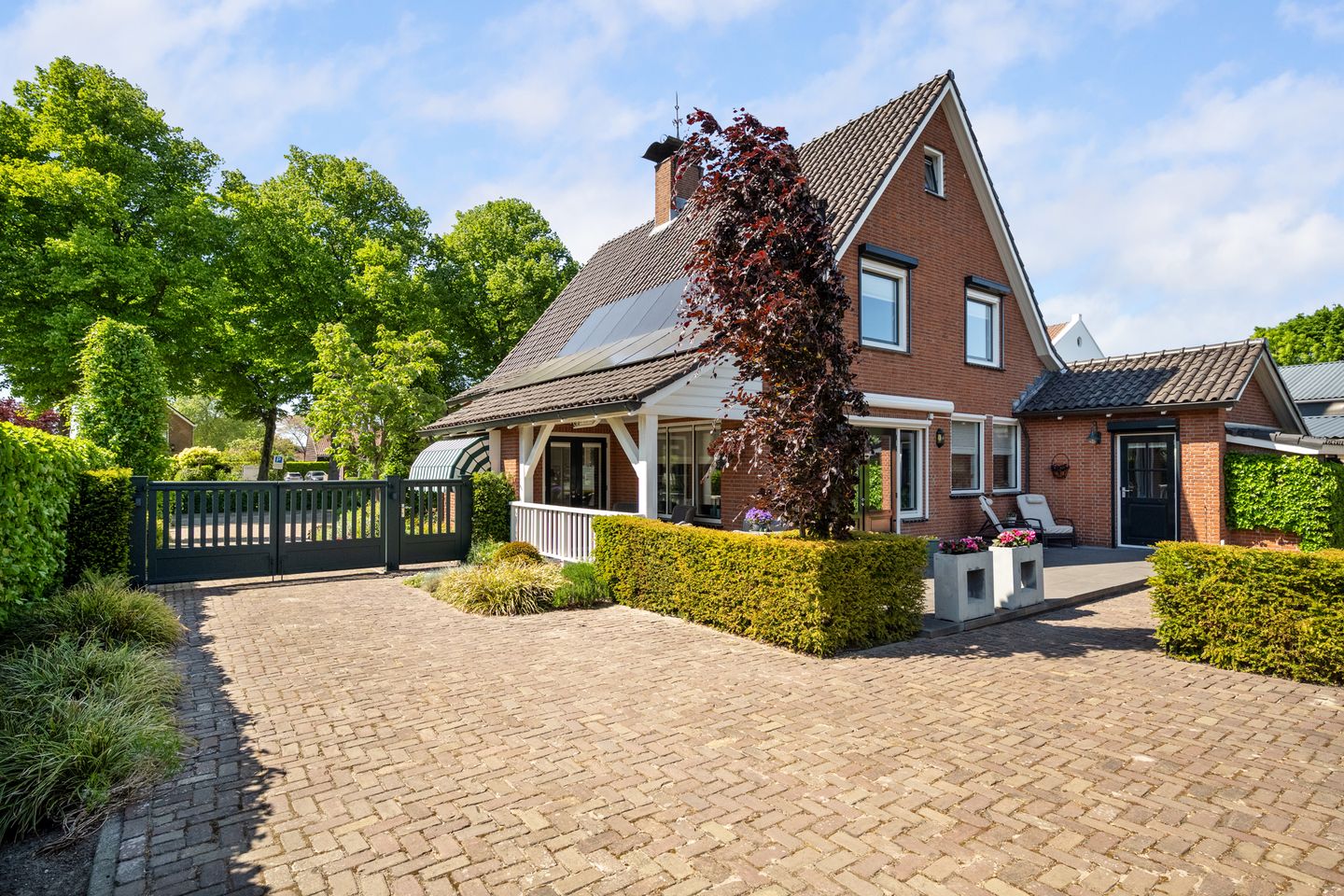 Photo 1 of Koninginneweg 89