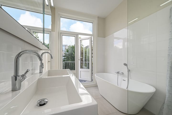 Foto 5 van Van Beverningkstraat 152