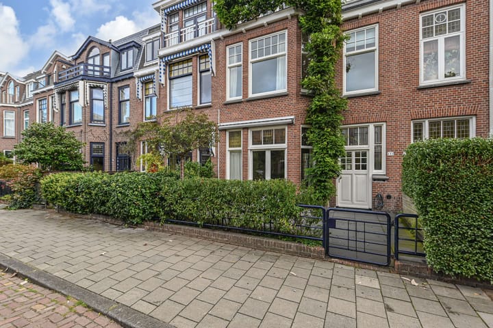 Foto 6 van Van Beverningkstraat 152