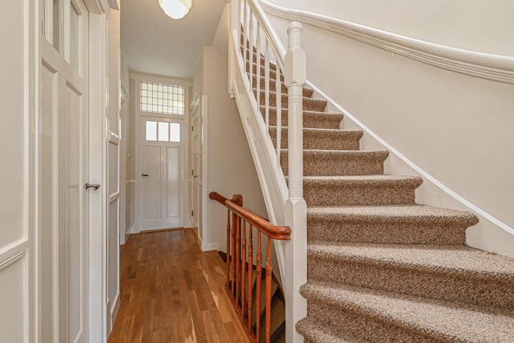 Foto 20 van Van Beverningkstraat 152