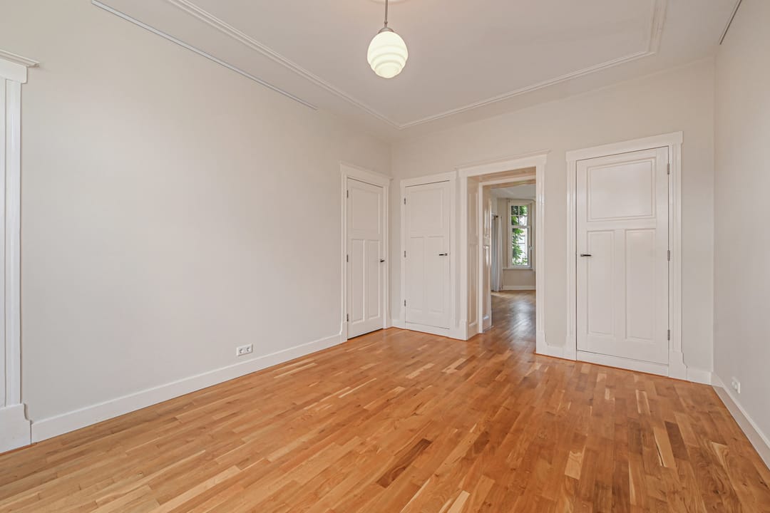 Foto 22 van Van Beverningkstraat 152