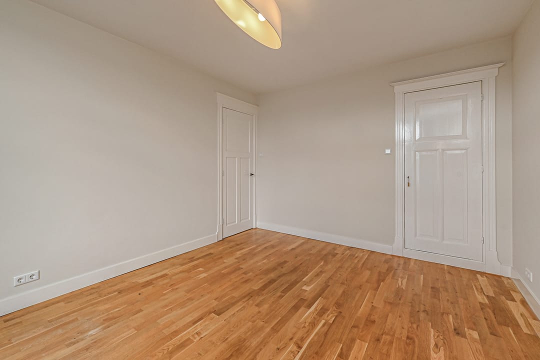 Foto 32 van Van Beverningkstraat 152