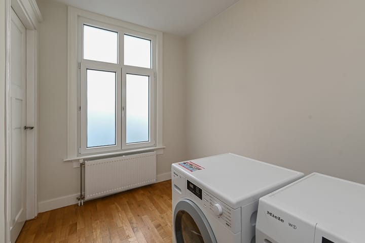 Foto 35 van Van Beverningkstraat 152