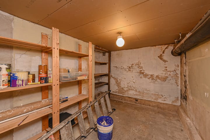 Foto 37 van Van Beverningkstraat 152