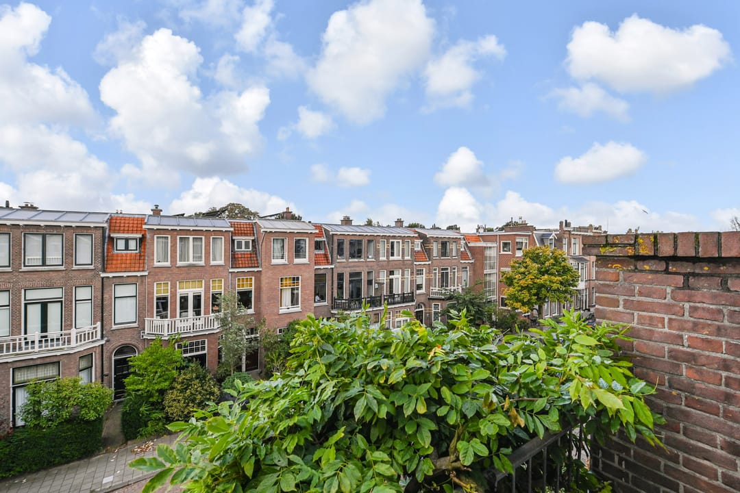 Foto 38 van Van Beverningkstraat 152