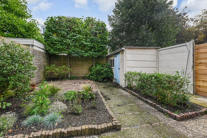 Foto 41 van Van Beverningkstraat 152