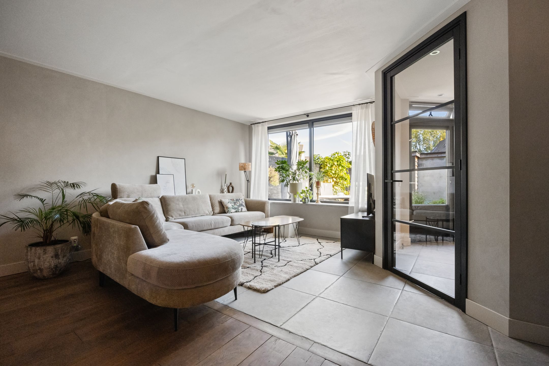 Foto 9 van Lange Voren 97