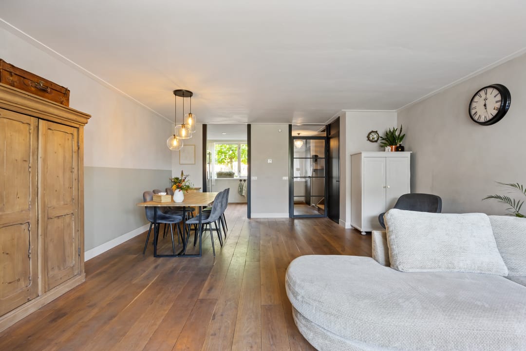 Foto 11 van Lange Voren 97